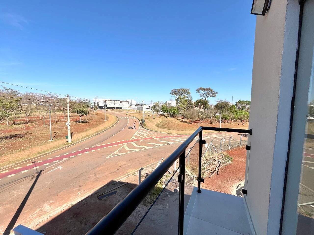 Sala para aluguel no Portal Ville Azaleia: 