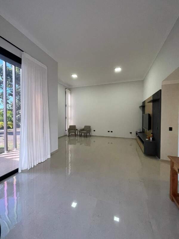 Casa à venda no Portal Ville Gardenia: 