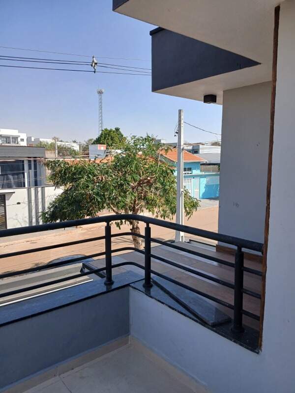 Casa à venda no Portal Ville Azaleia: 