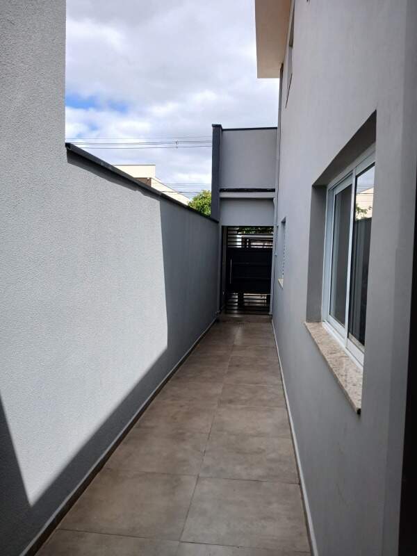 Casa à venda no Portal Ville Azaleia: 