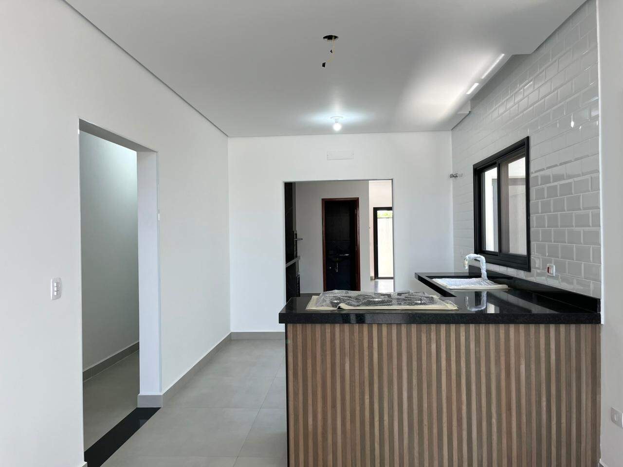 Casa à venda no Portal Ville Azaleia: 