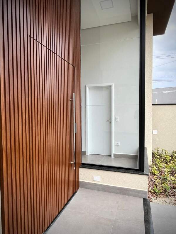 Casa à venda no Portal Ville Azaleia: 