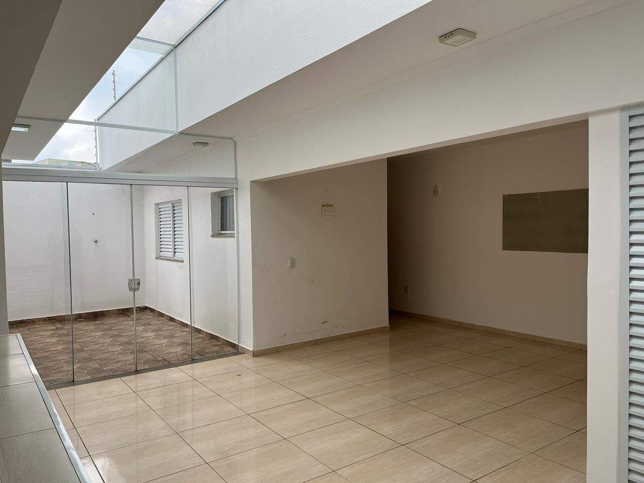 Casa para aluguel no Portal Ville Azaleia: 