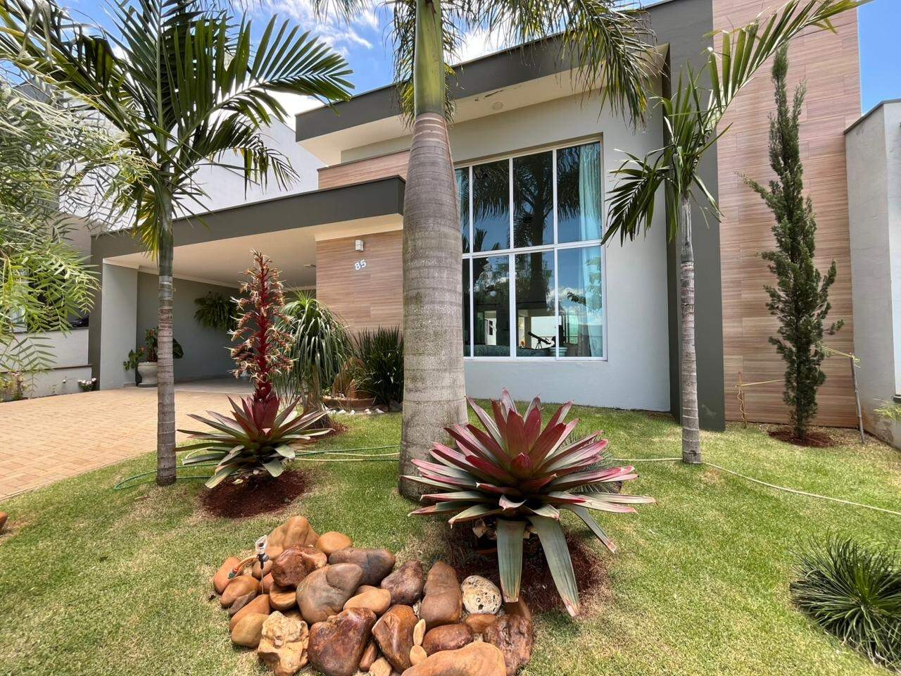 Casa à venda no Portal Ville Gardenia: 