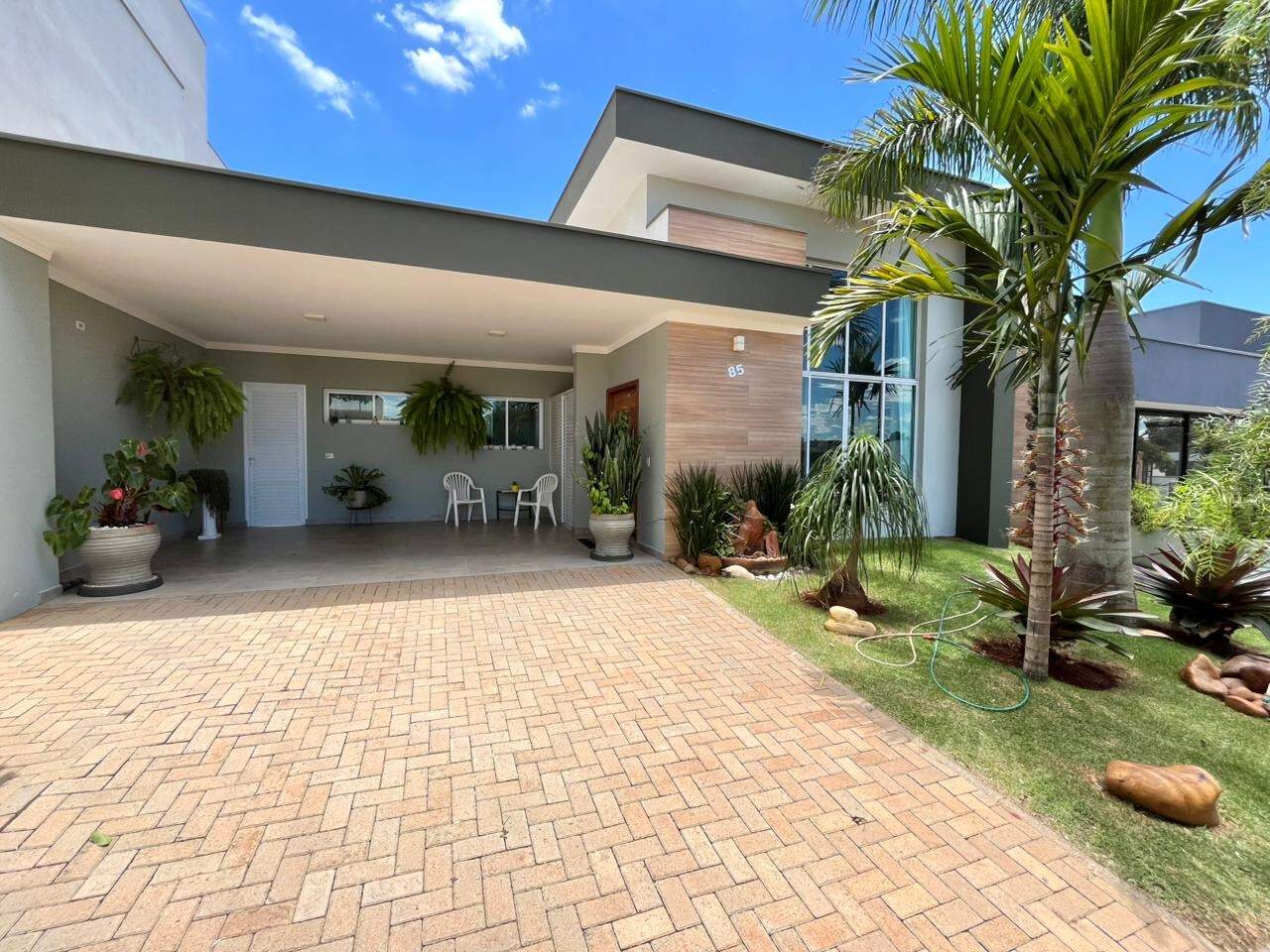 Casa à venda no Portal Ville Gardenia: 