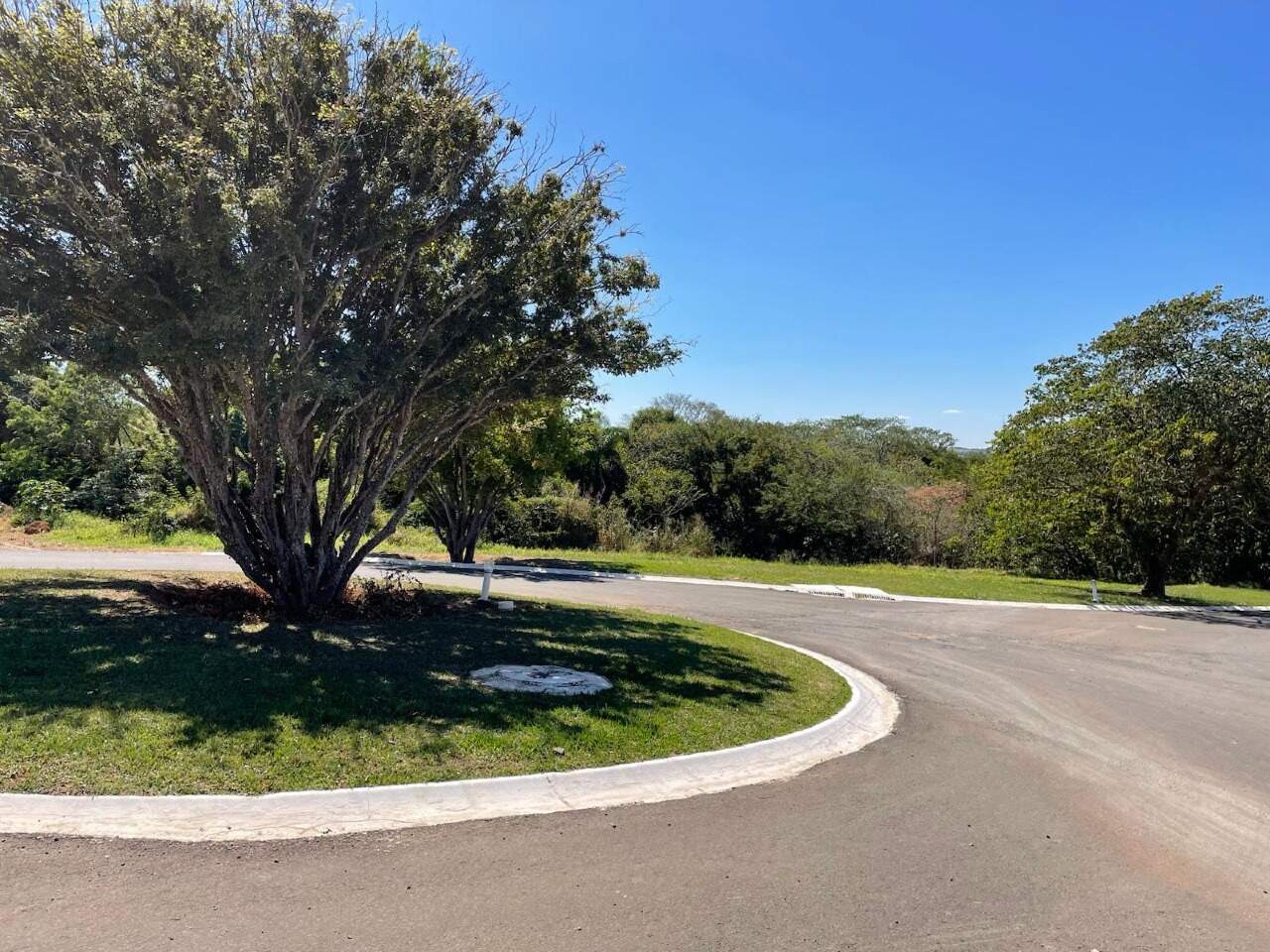 Terreno à venda no Residencial Haras Inga Mirim: 