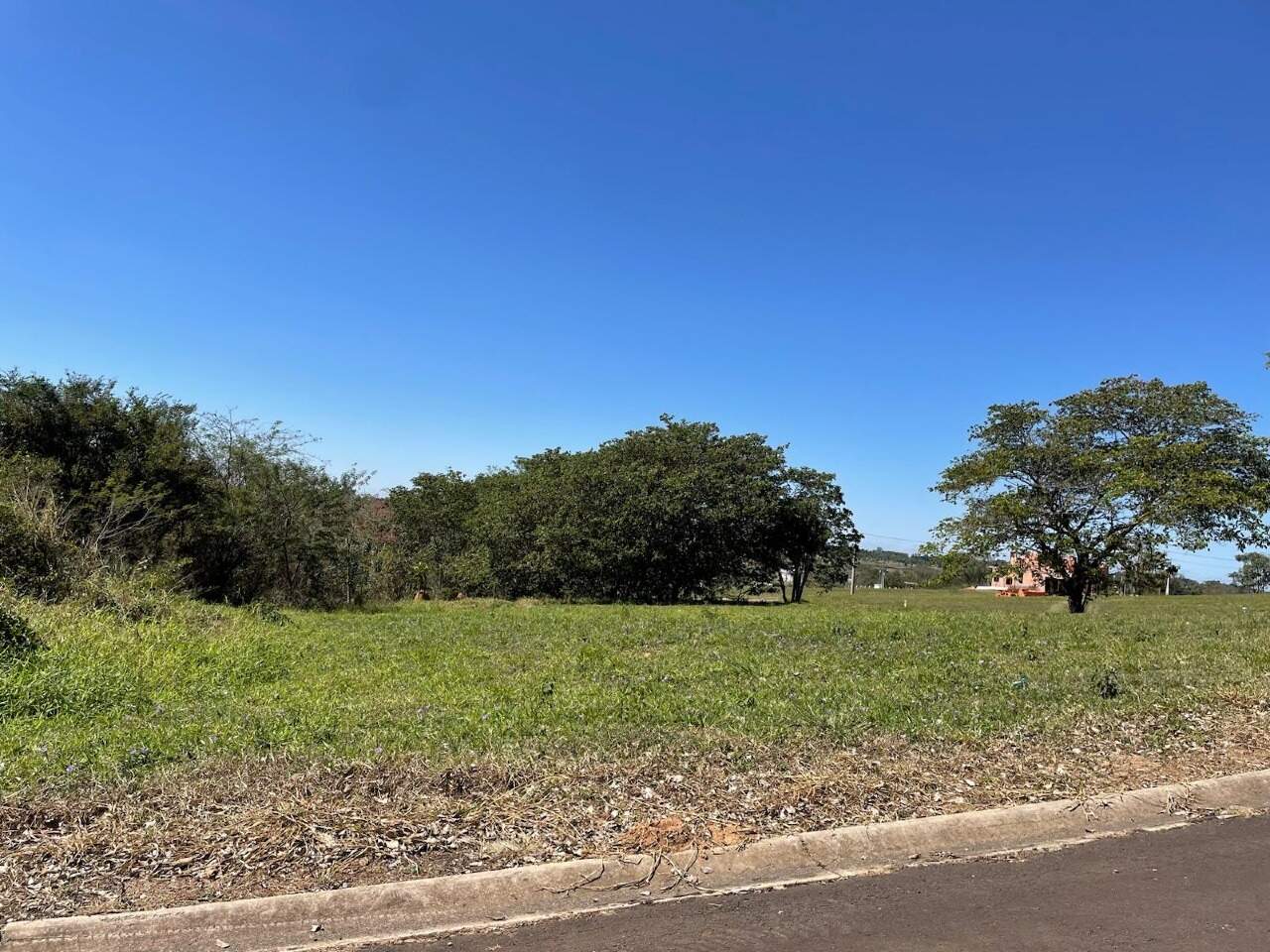 Terreno à venda no Residencial Haras Inga Mirim: 