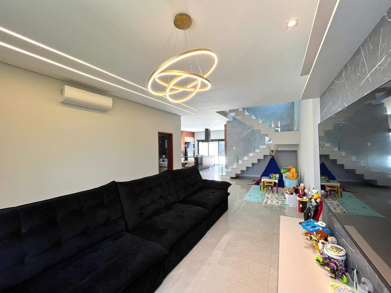 Casa à venda no Residencial Haras Inga Mirim: 