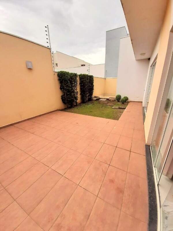 Casa à venda no Recanto das Primaveras II: 