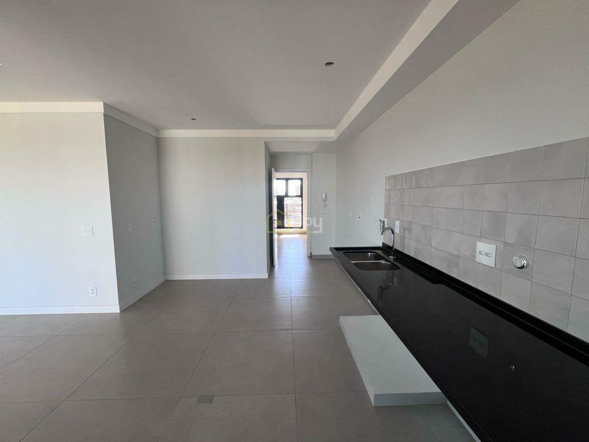 Apartamento à venda no Parque das Árvores: 