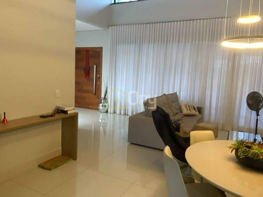 Casa à venda no Esmeralda Residence II: 