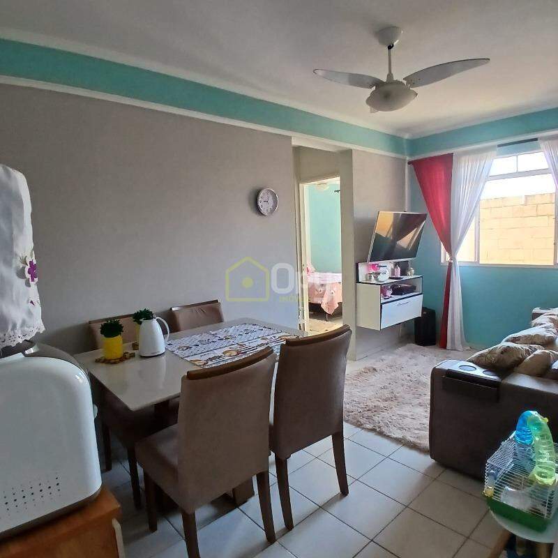 Apartamento à venda no Vila Real: 