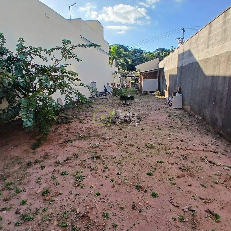 Lote à venda no Parque São Jorge: 