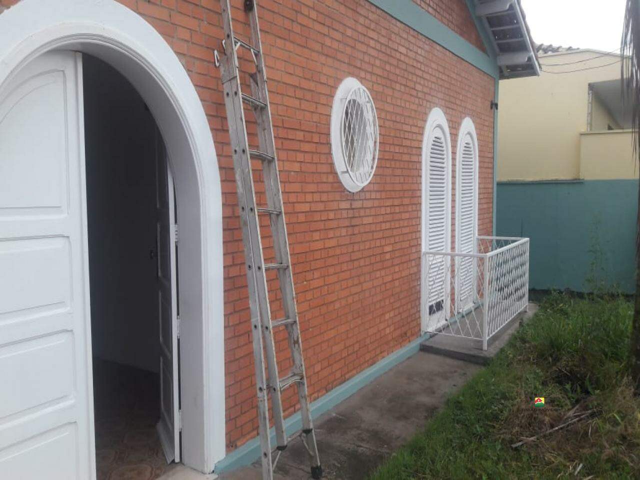 Casa à venda no Centro: 