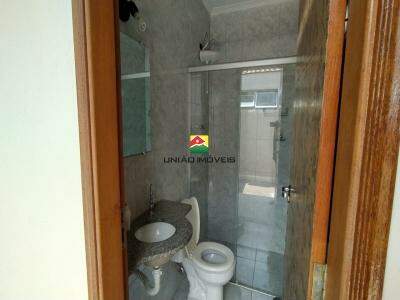 Casa à venda no Centro: 