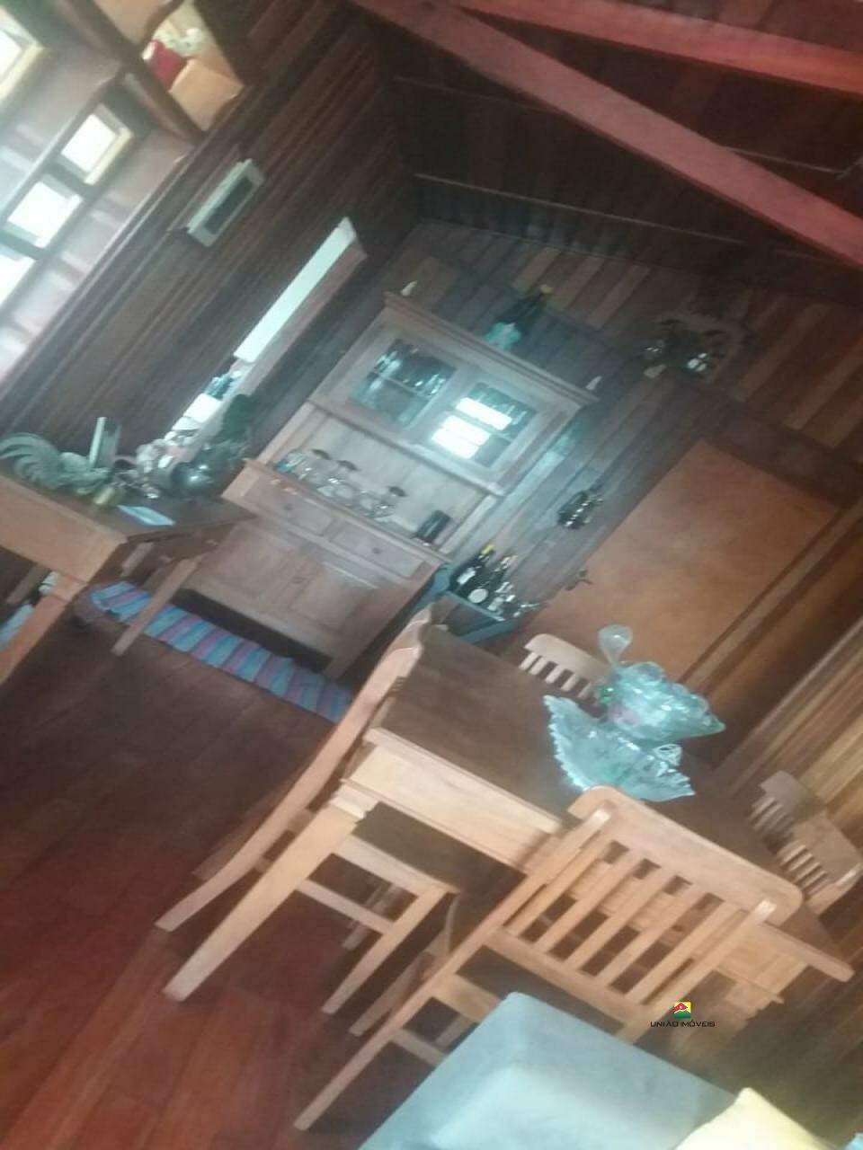 Casa à venda no Jardim Santana: 
