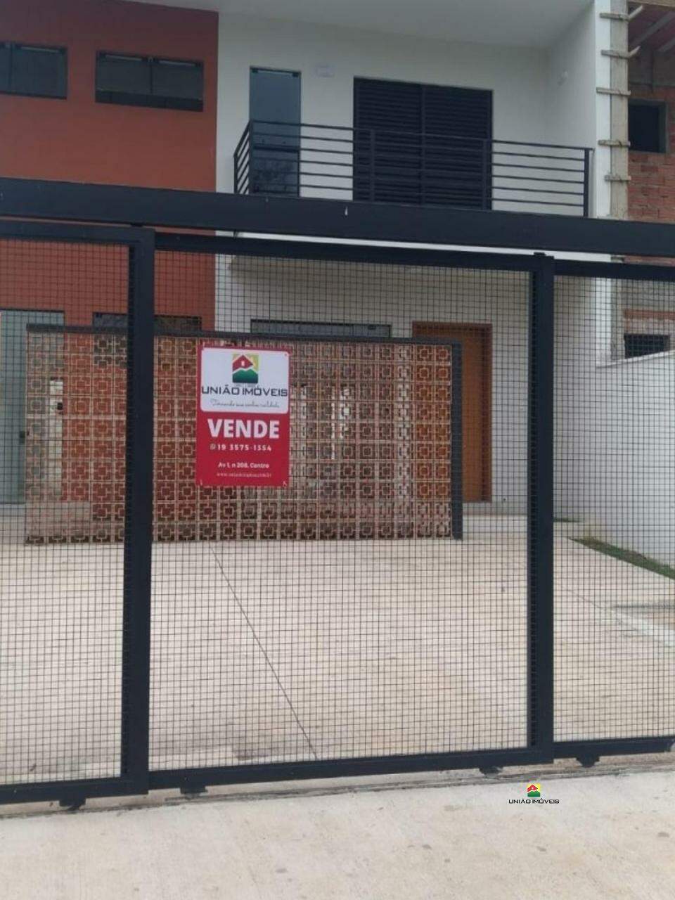 Sobrado à venda no CENTRO: 