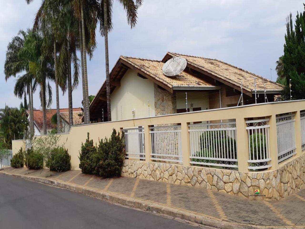 Casa à venda no CENTRO: 