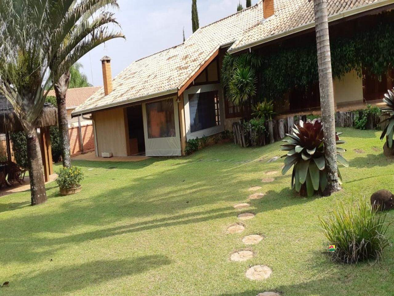Casa à venda no CENTRO: 