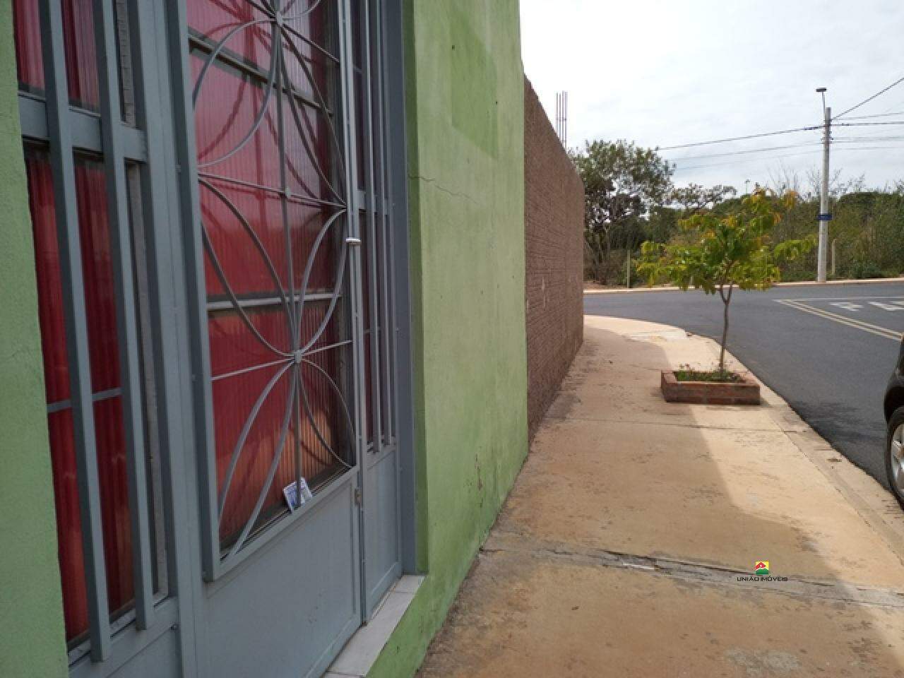 Casa à venda no JD. DO SOL: 