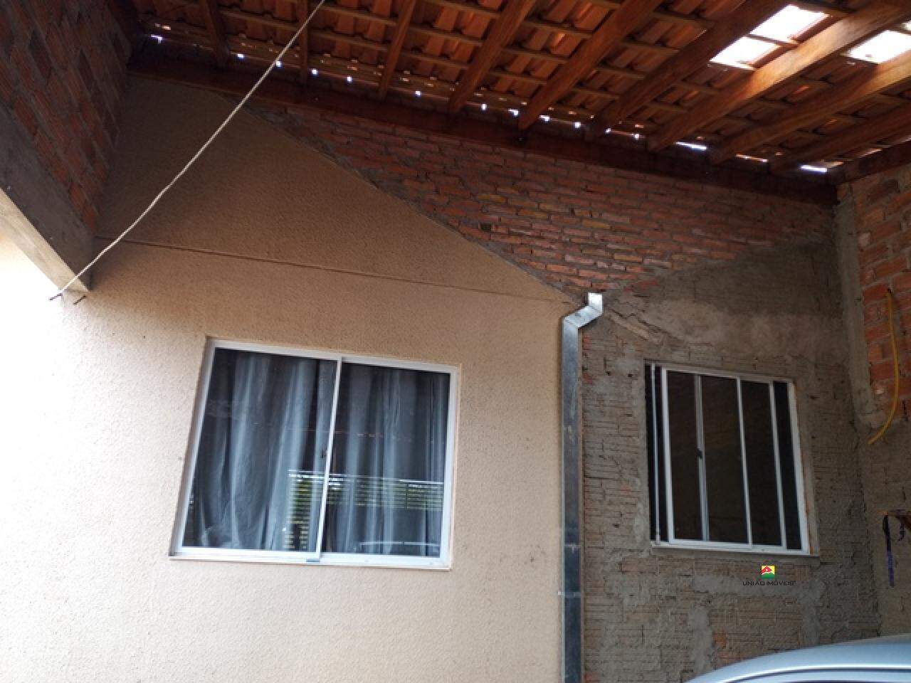 Casa à venda no JD. DO SOL: 