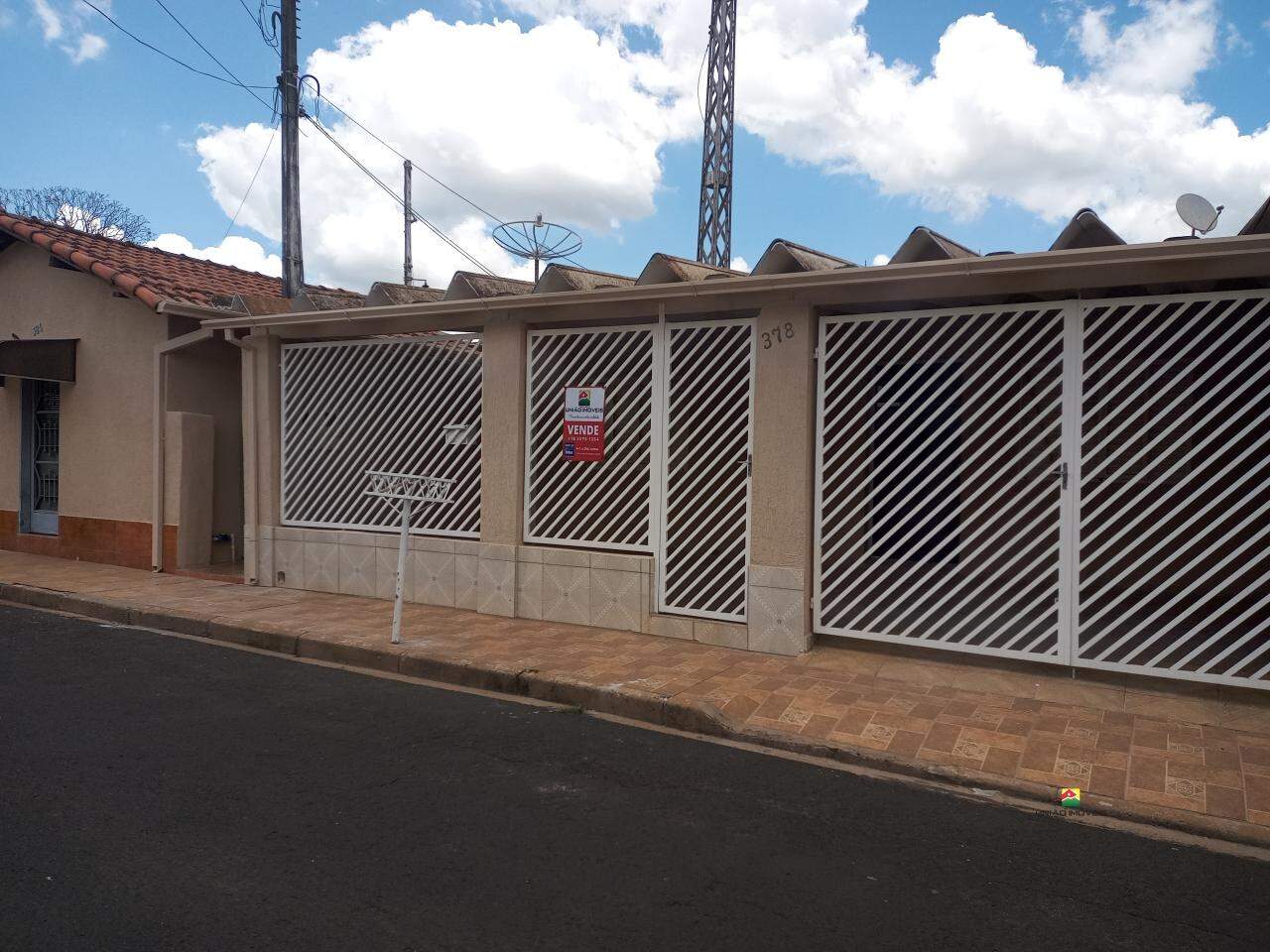 Casa à venda no Centro: 