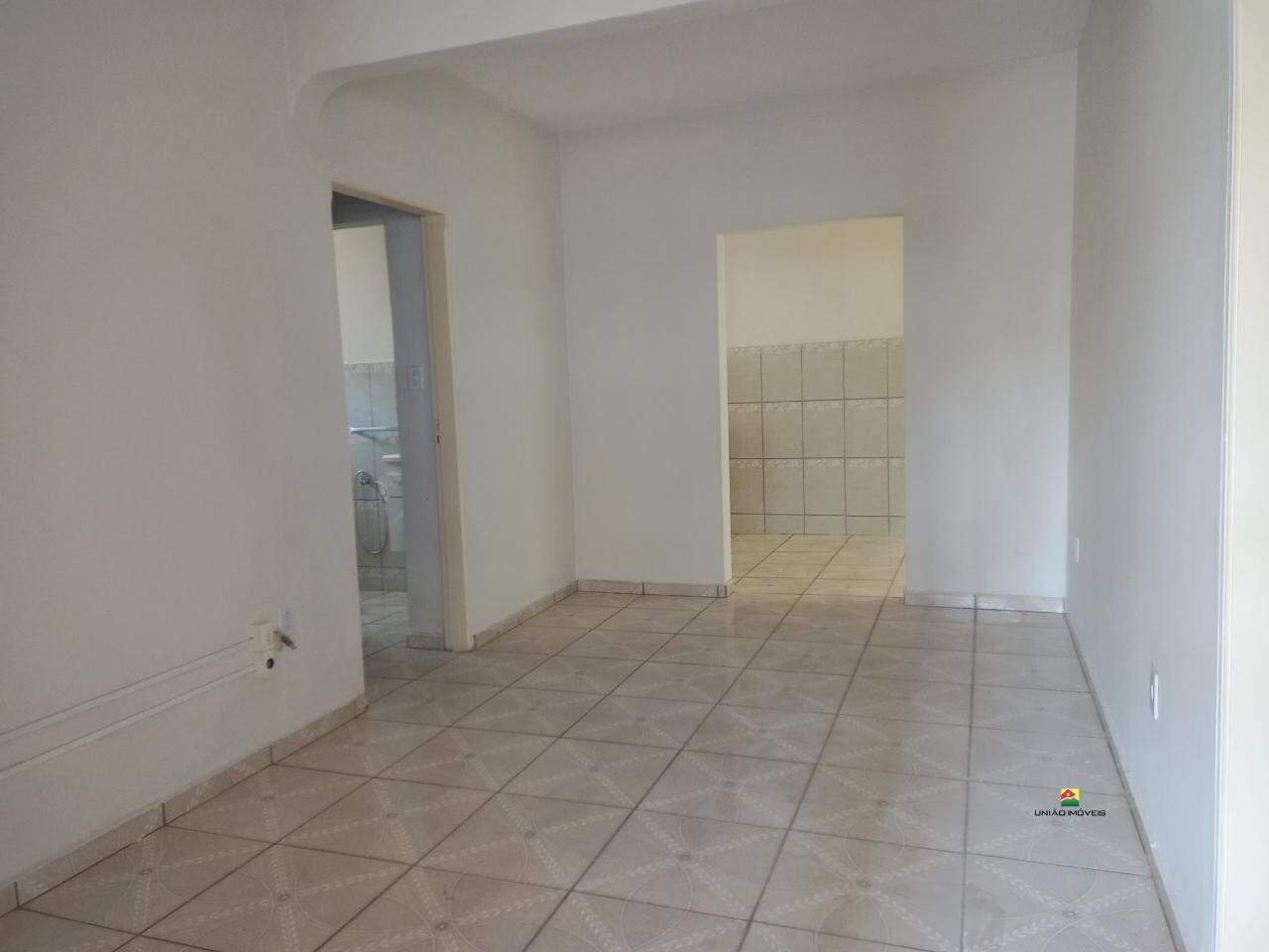 Casa à venda no Centro: 