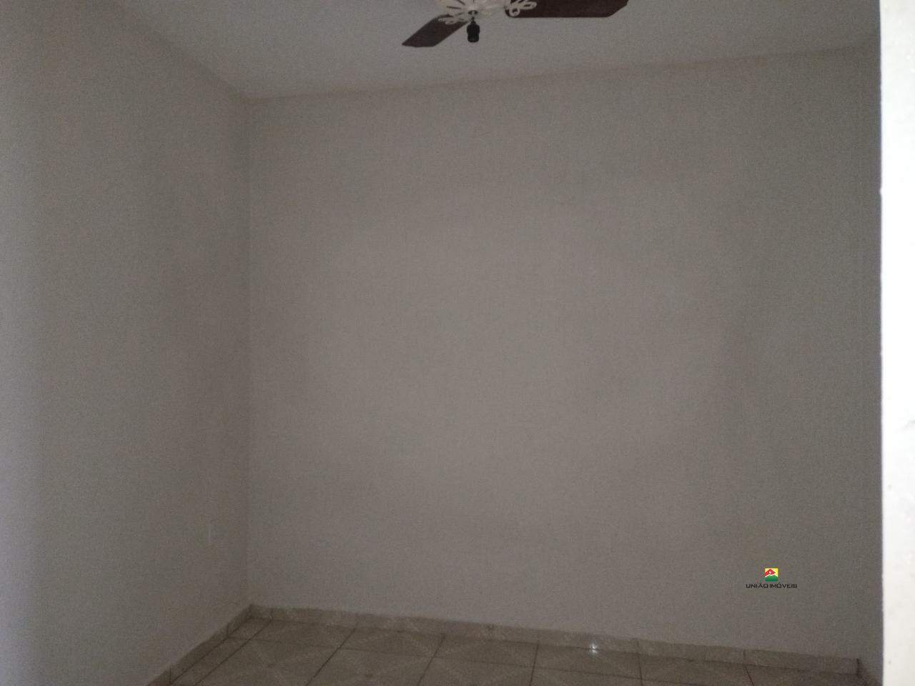 Casa à venda no Centro: 