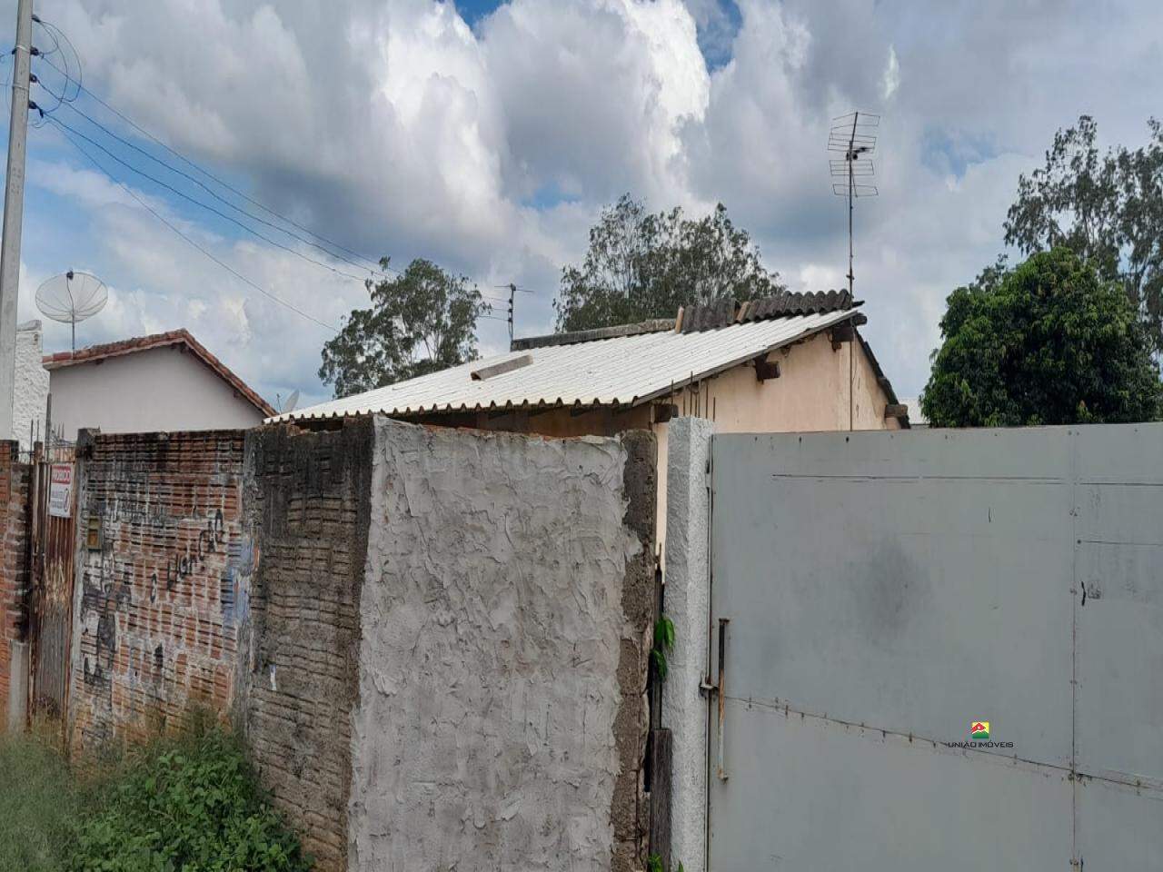 Terreno à venda no SANTA CRUZ: 
