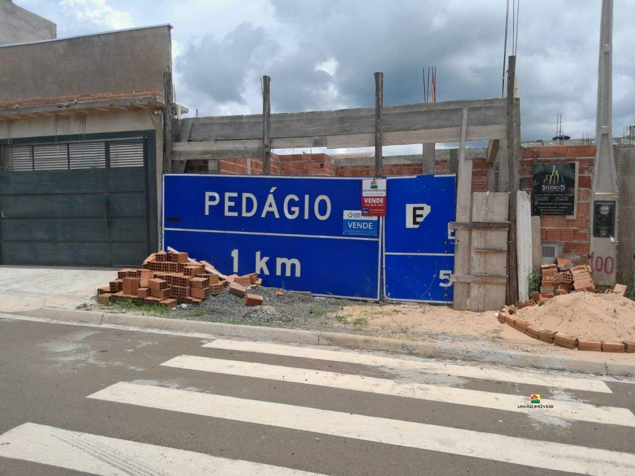Casa à venda no JD. EUROPA: 