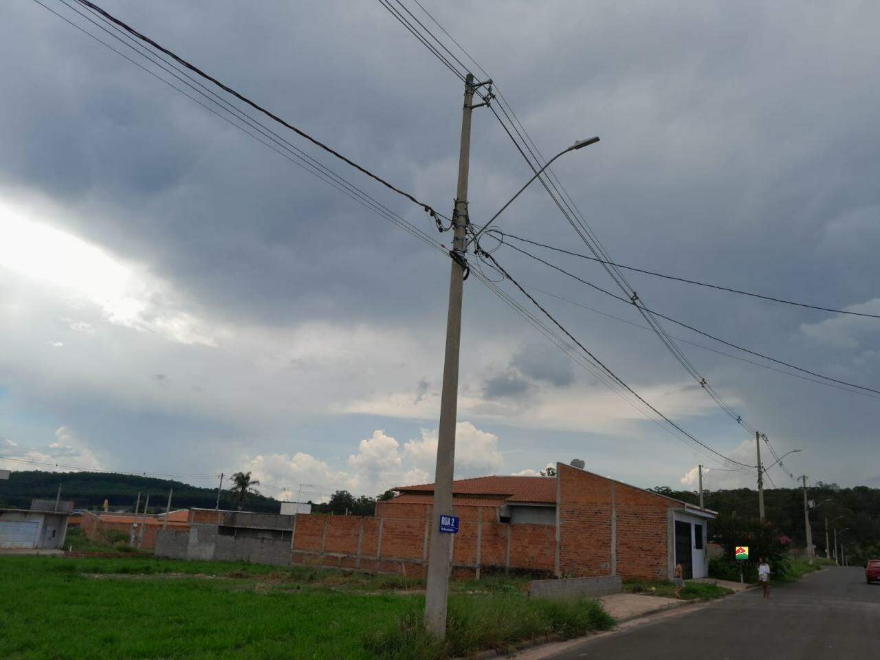 Terreno à venda no Jd. Dallas: 