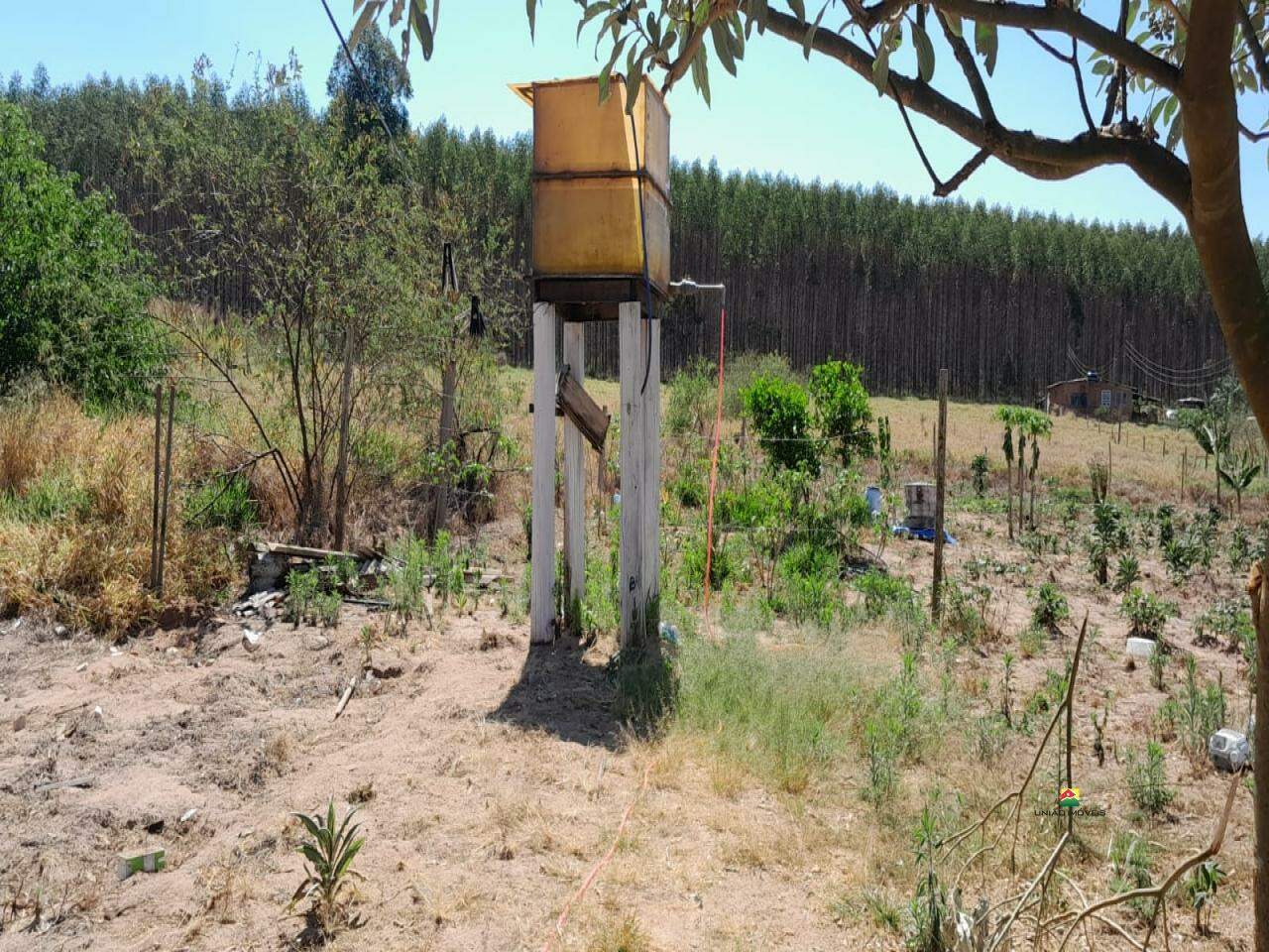 Casa à venda no BURACO FRIO: 