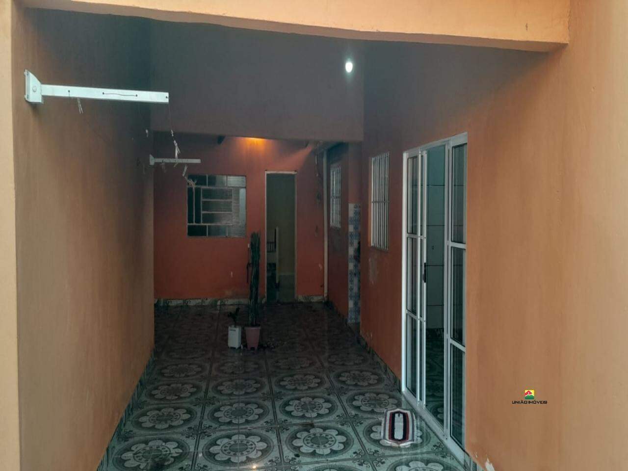 Casa à venda no Jd dos Eucaliptos: 