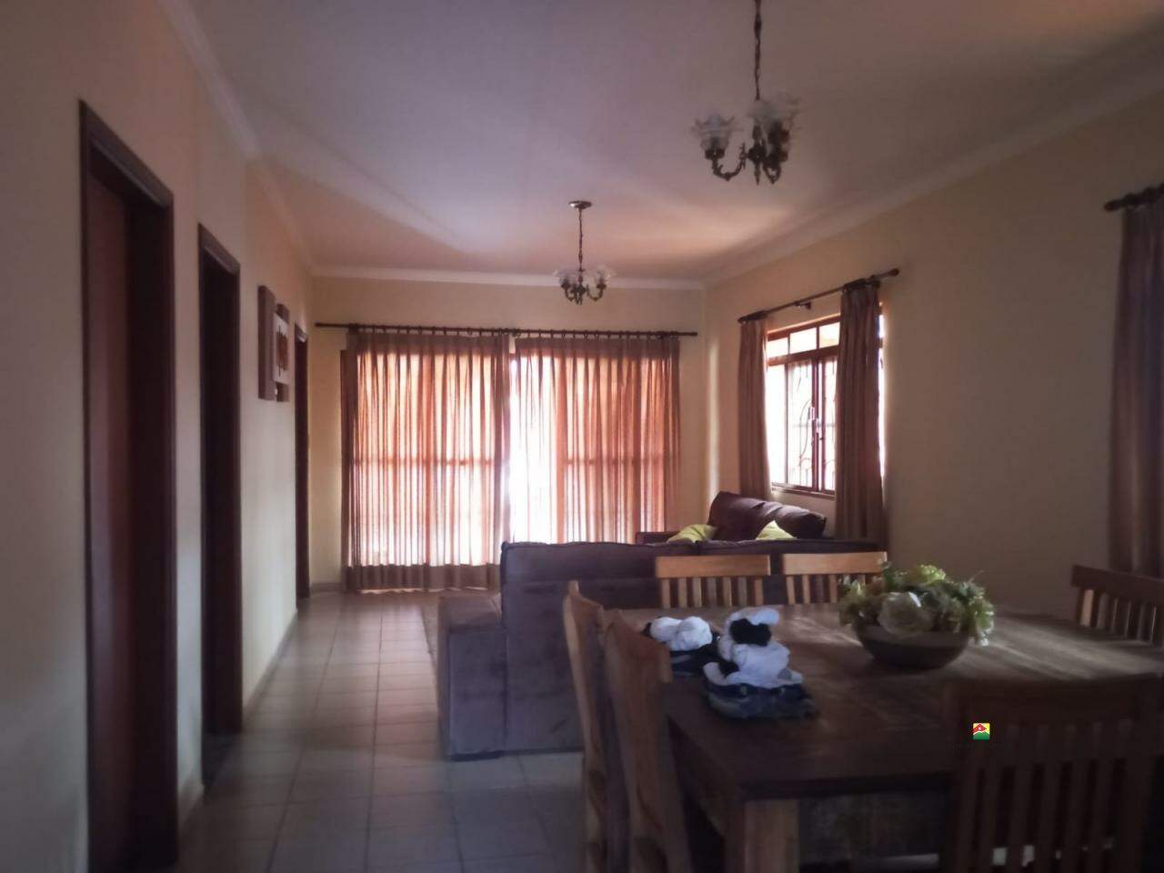 Casa à venda no Centro: 