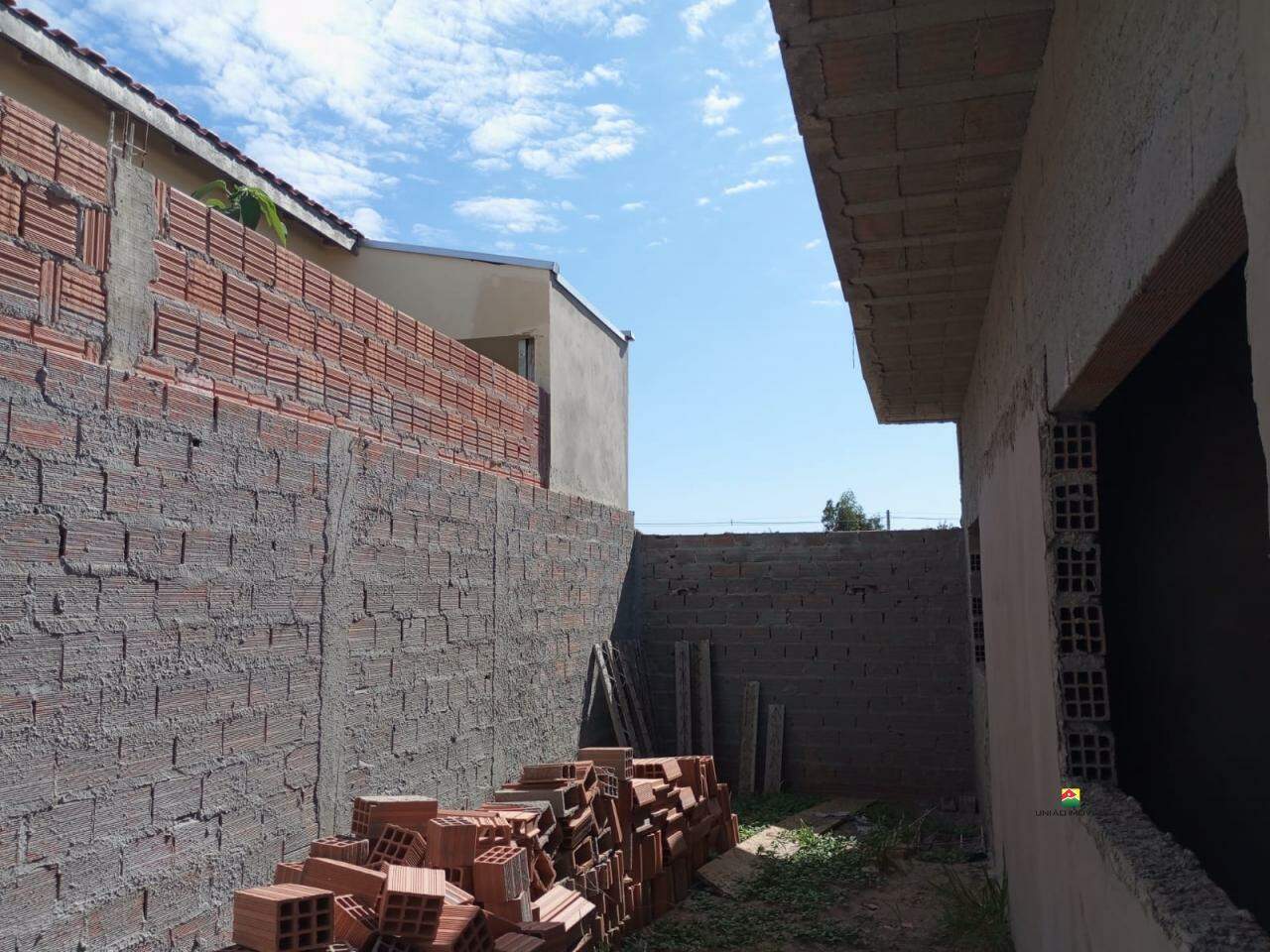 Casa à venda no JD. AMERICA: 