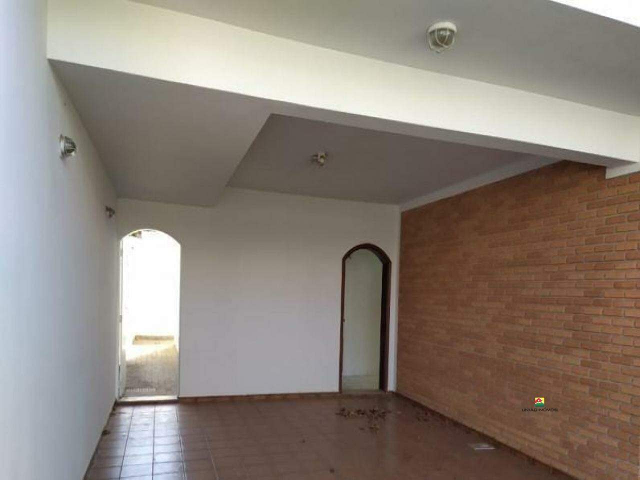 Casa à venda no JD. MACARENGO: 