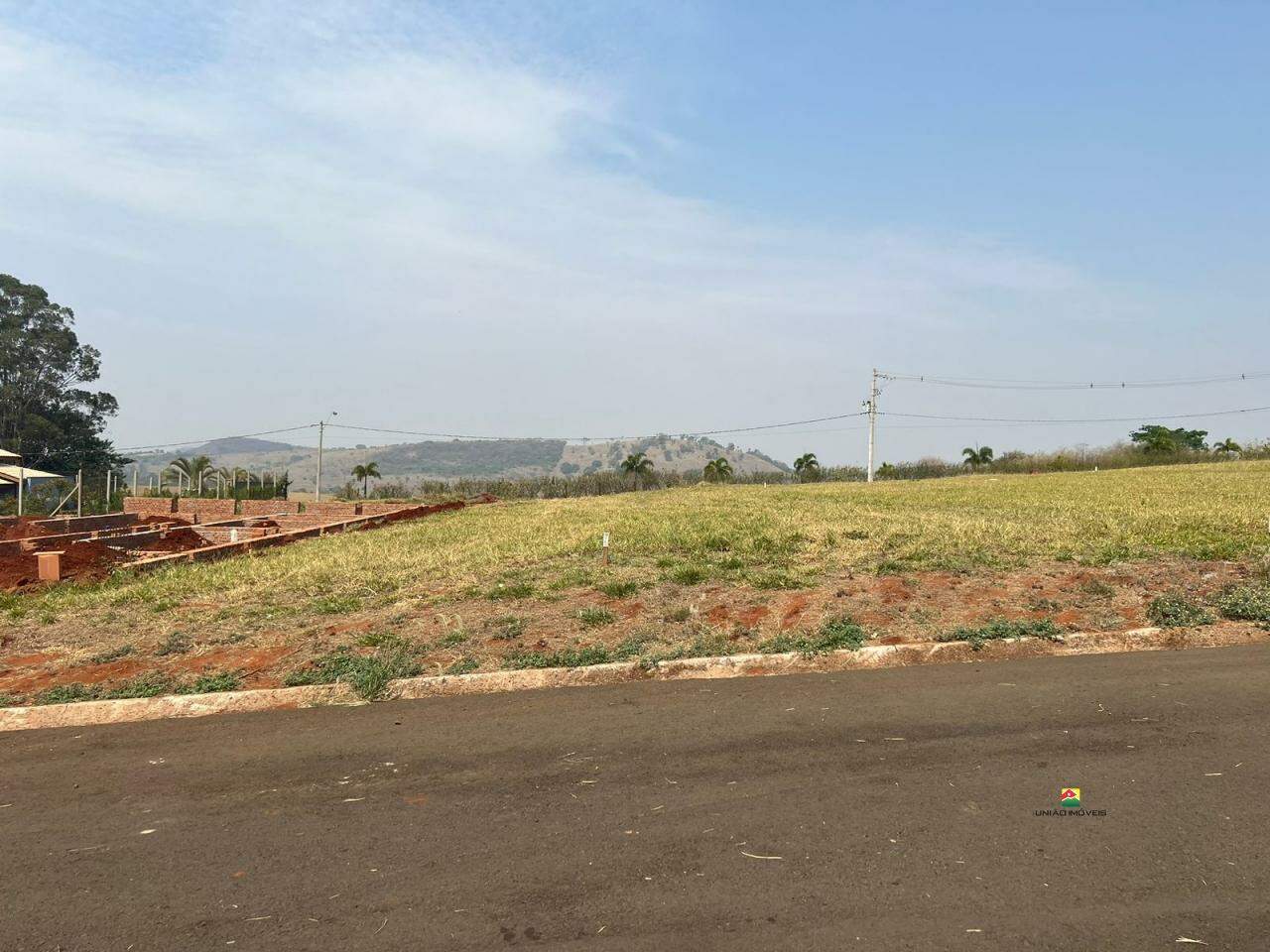Terreno à venda no CUSCUVILLE: 