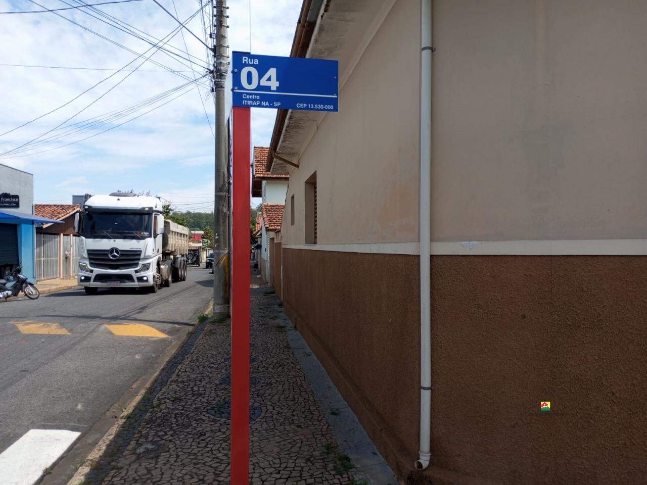 Casa à venda no Centro: 
