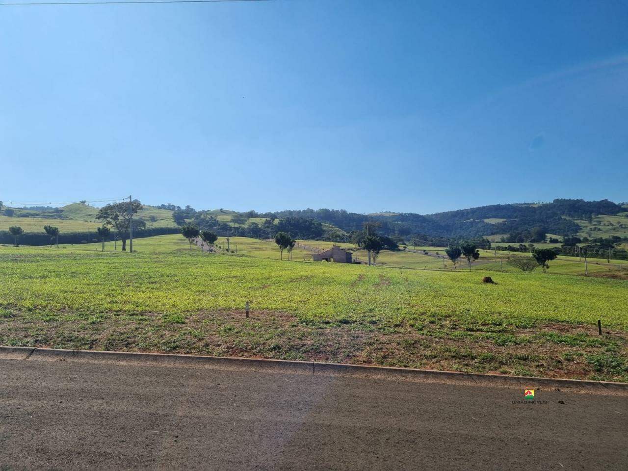 Terreno à venda no Cuscoville: 