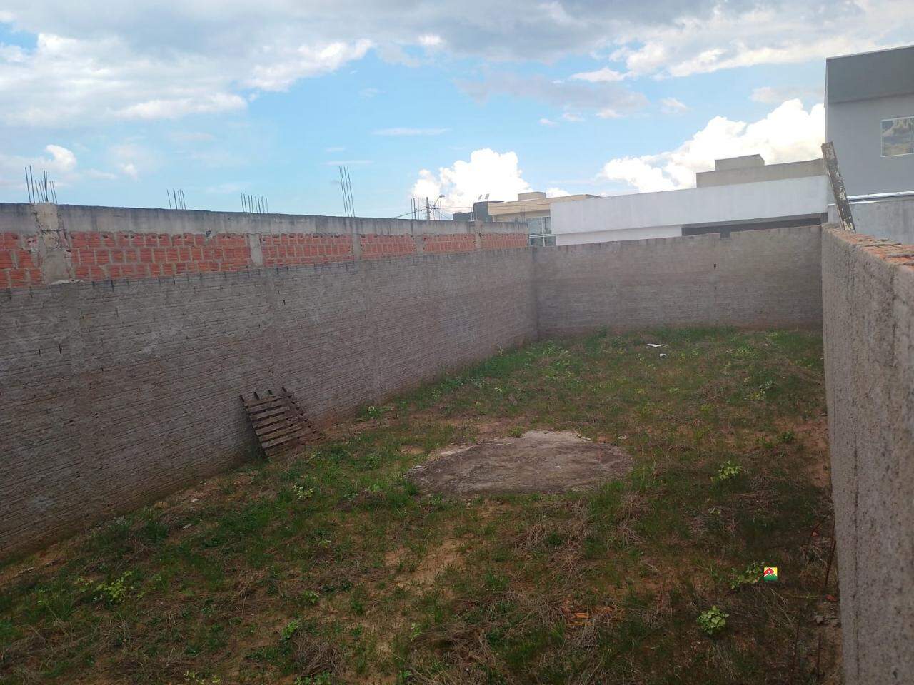 Terreno à venda no JD. EUROPA: 