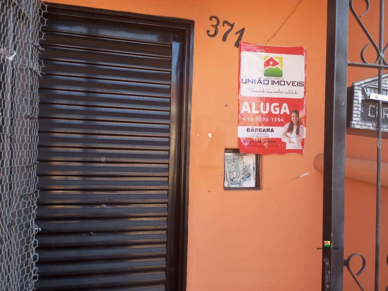 Casa à venda no Centro: 
