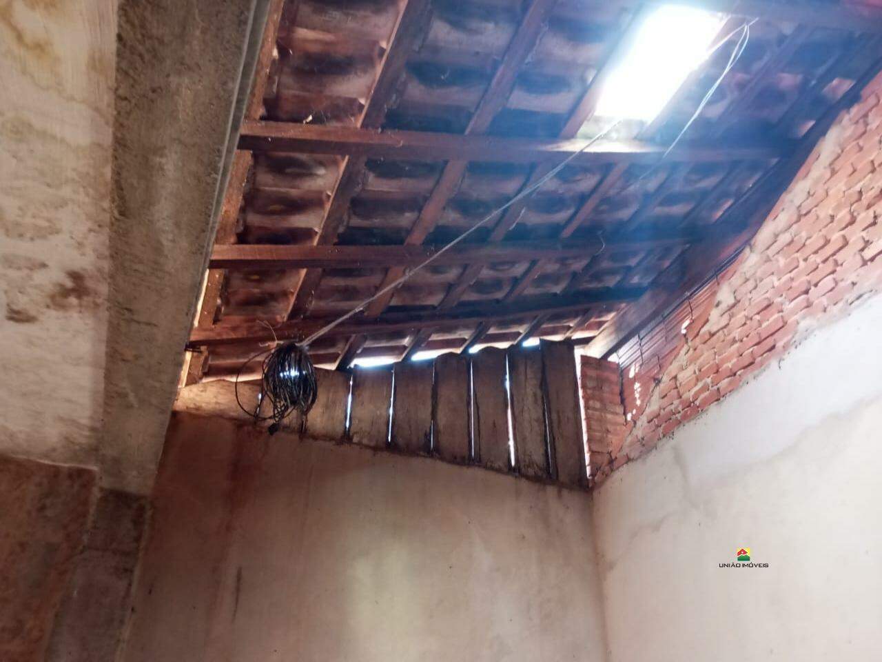 Casa à venda no JD DOS COQUEIROS: 