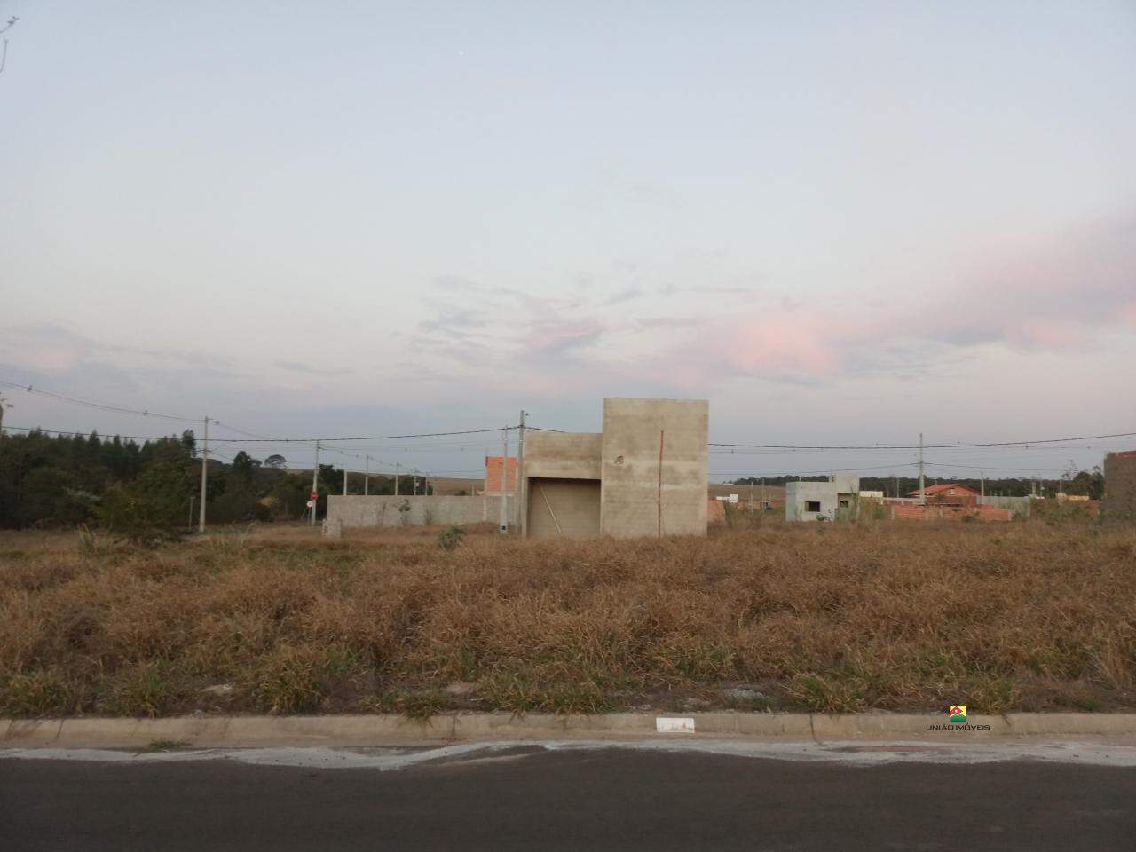 Terreno à venda no JARDIM AMERICA: 