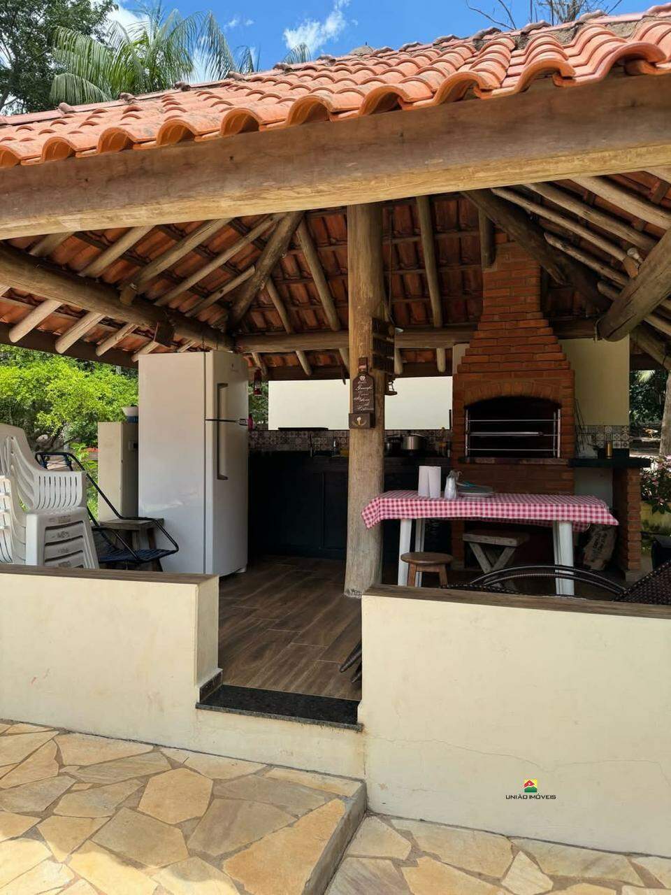 Casa à venda no UBÁ: 