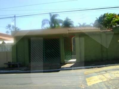 Casa à venda no JD CIANELLI: 