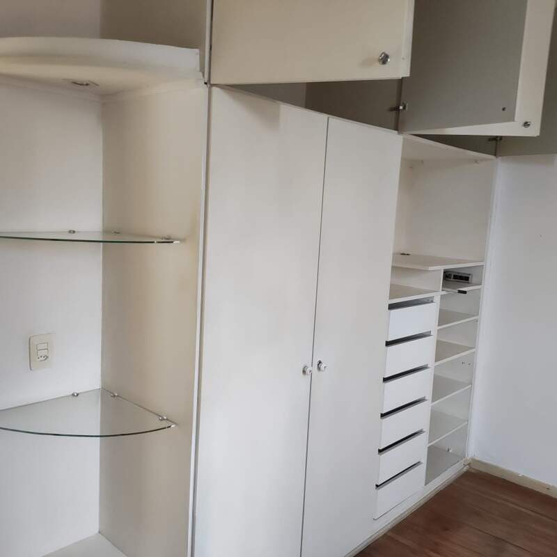 Apartamento à venda com 3 quartos, 91m² - Foto 4