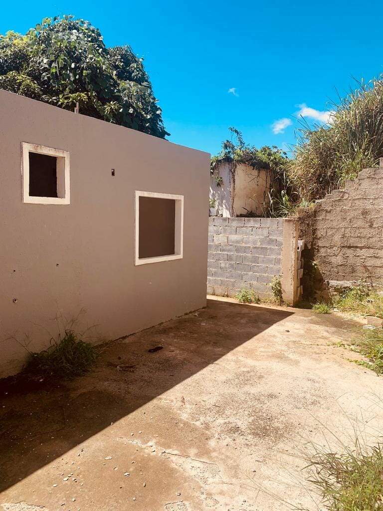 Casa à venda com 2 quartos, 100m² - Foto 6