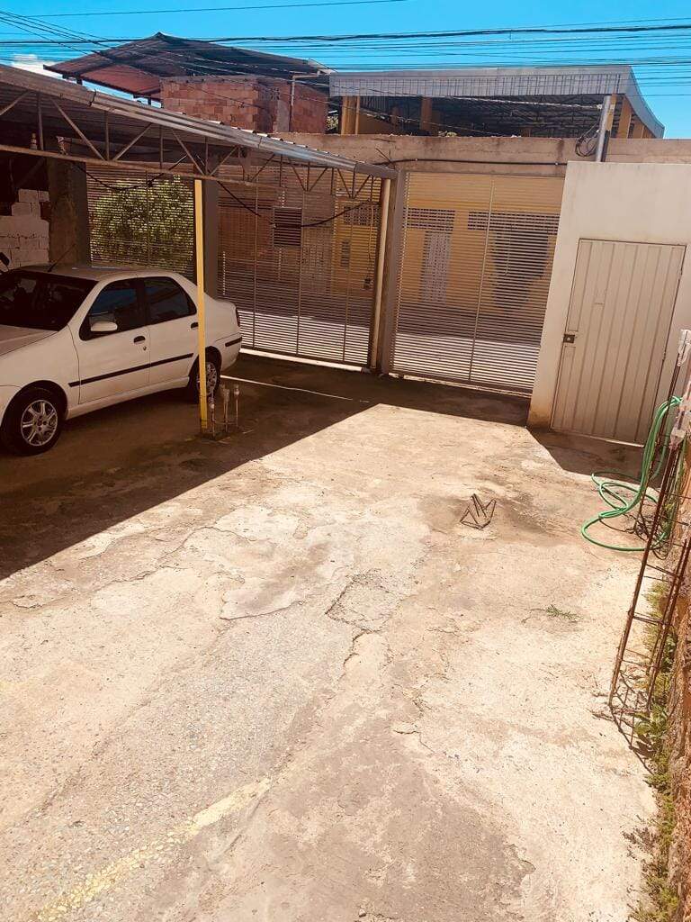 Casa à venda com 2 quartos, 100m² - Foto 18