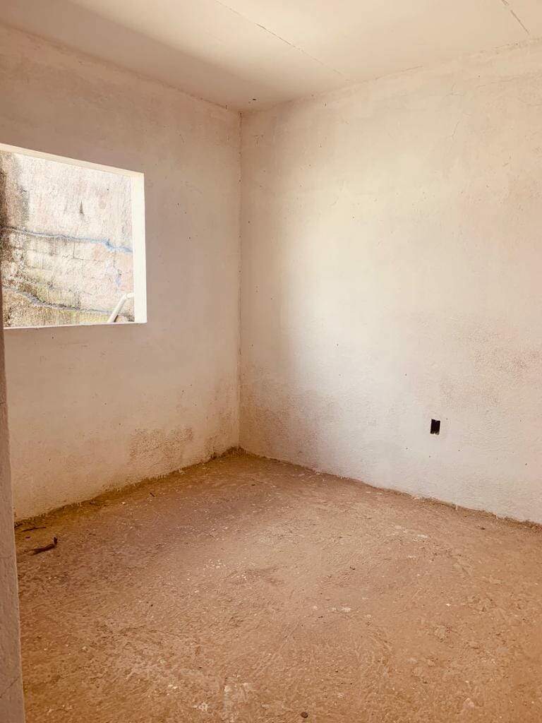 Casa à venda com 2 quartos, 100m² - Foto 12