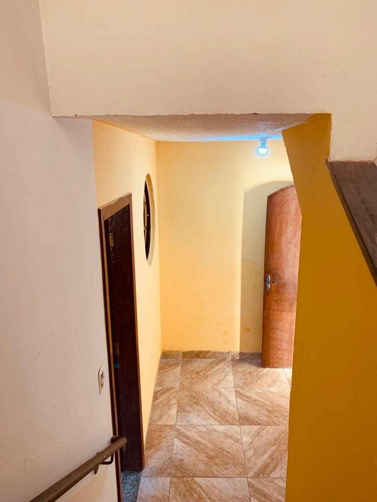 Casa à venda com 4 quartos, 231m² - Foto 6